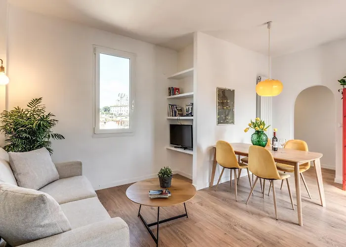 Apartment Attic With Terrace Spanish Steps Exclusive Rom