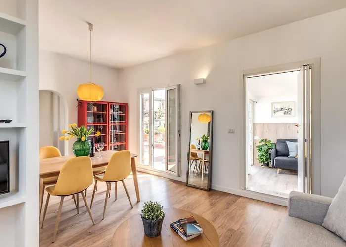 Attic With Terrace Spanish Steps Exclusive Rom